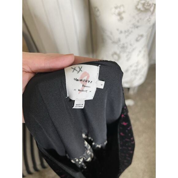 The Nines by Hatch Black Velvet Pink Floral Maternity Dress Size Small - Picture 3 of 6